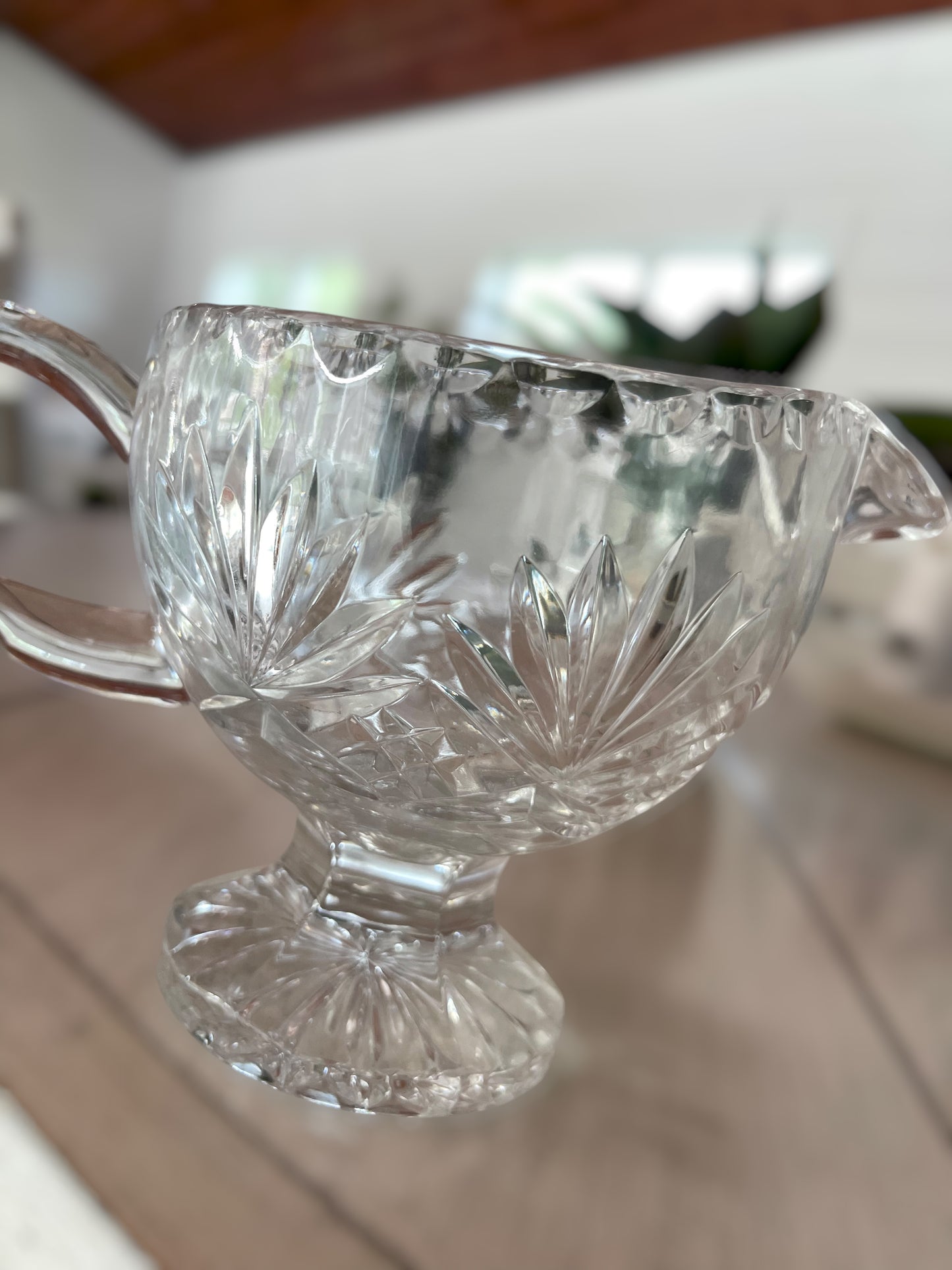 Vintage Crystal Glassware Footed Gravy Boat (Fan & Criss-Cross Design)