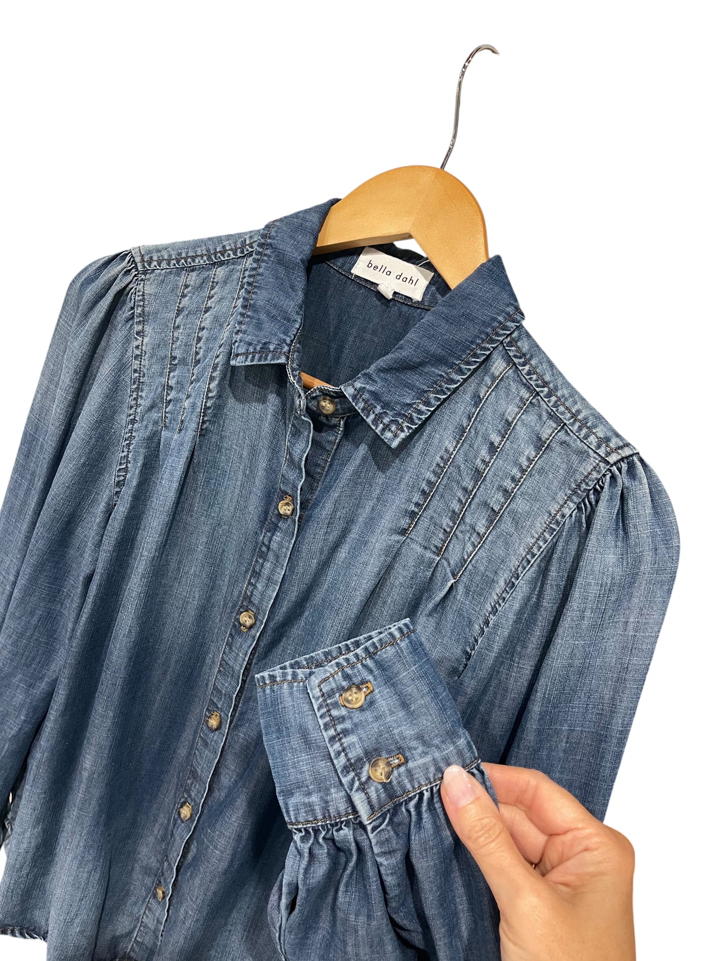 Women’s (M) Bella Dahl Denim Shirt (sku 0092)