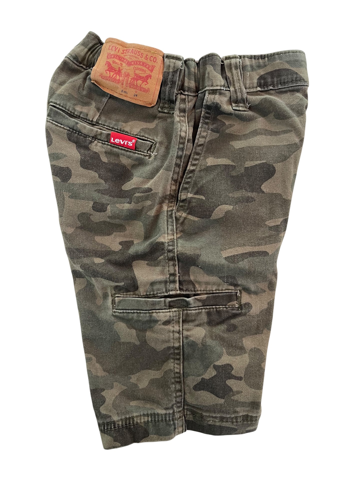 Kids (size 8) Boy LEVI’S Cargo Camo Shorts
