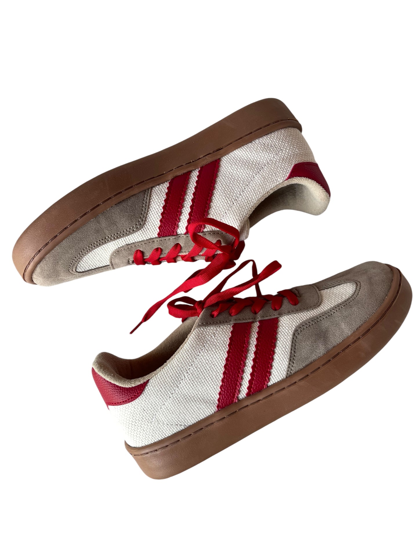 Women’s (size 8) mks NEW tennis shoes! (sku 0005)