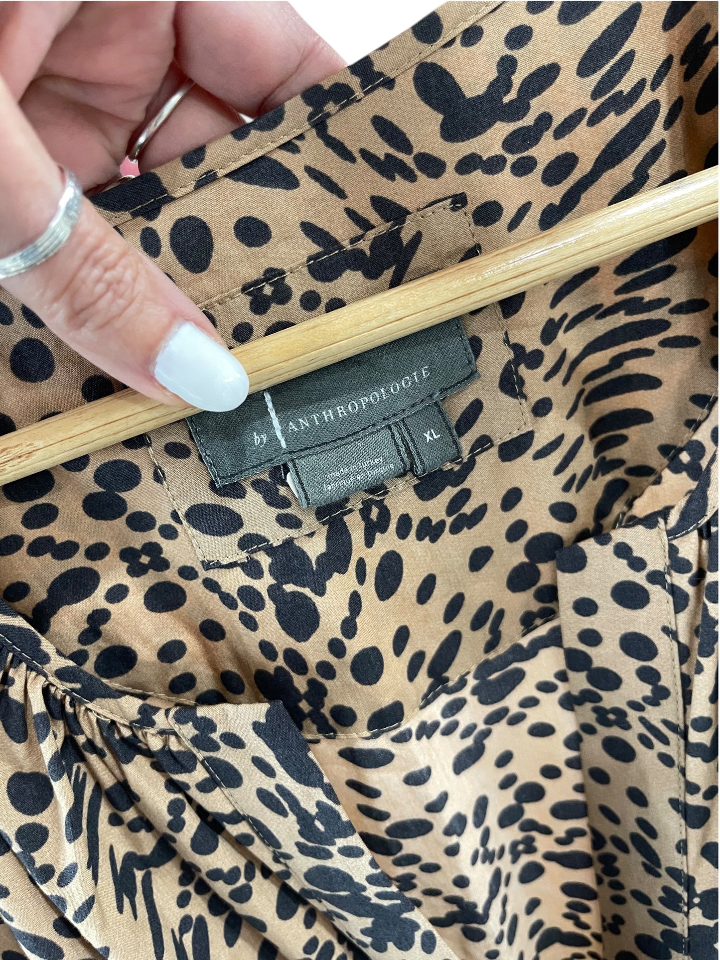 Women’s (XL) ANTHROPOLOGIE Sommerset Leopard Print Smocked V-neck Dress (sku 0032)