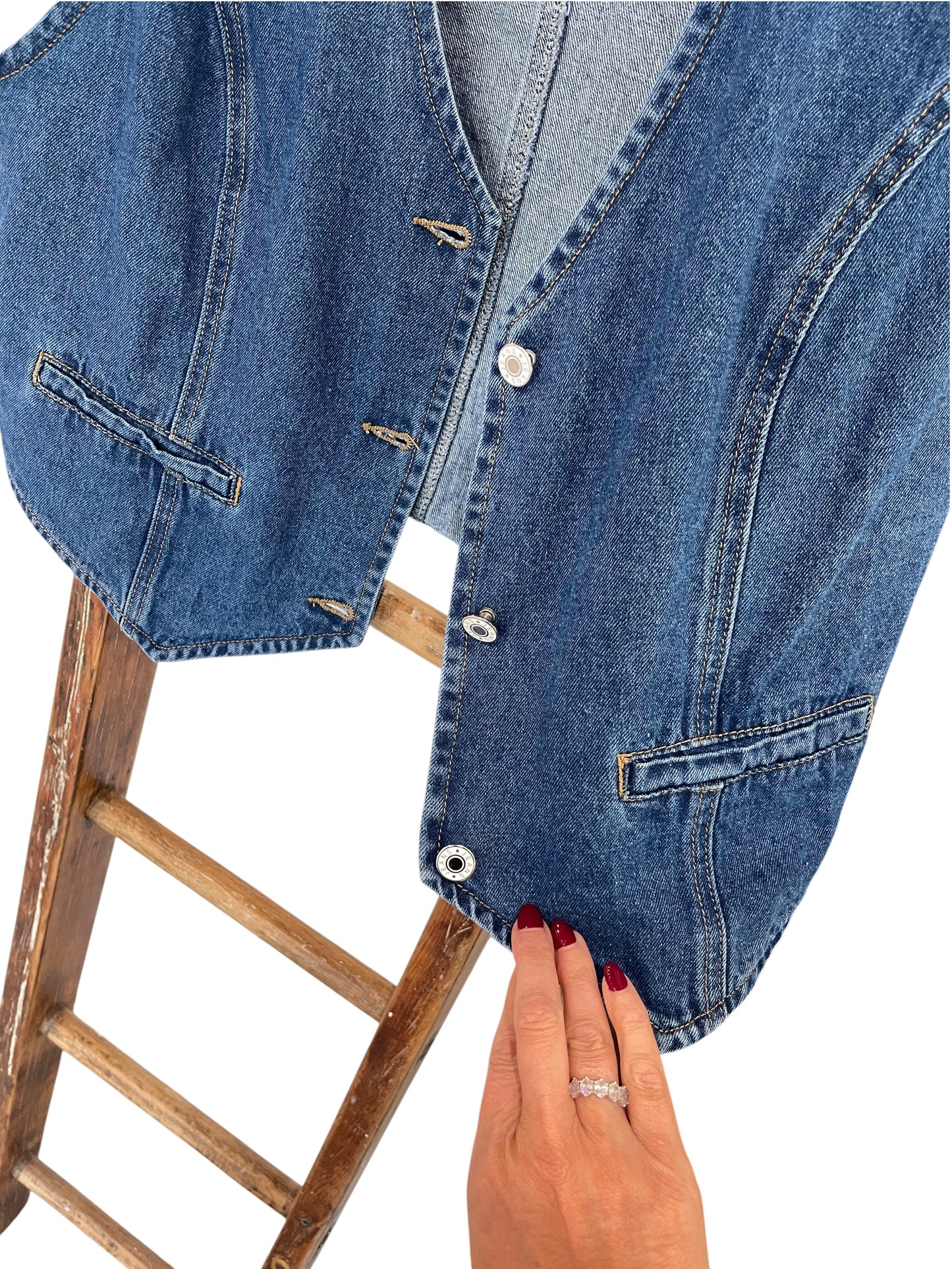 Women’s (XL) Darling Denim Vest (sku 0047)