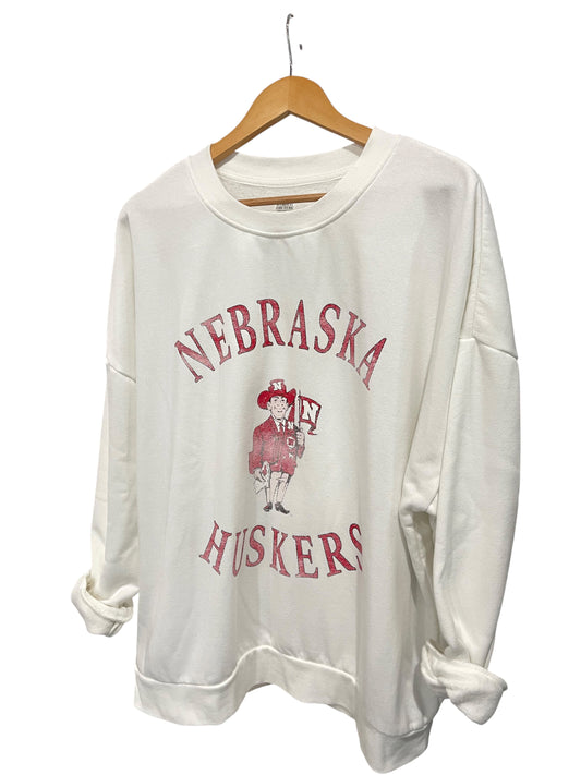 Women’s (XXL) Huskers Sweatshirt (sku 0085)