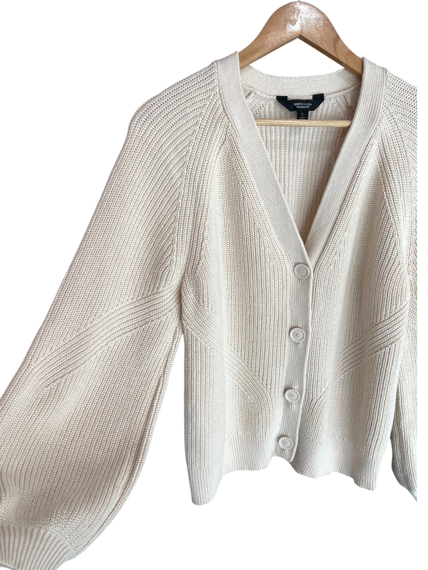 Women’s (L) Vera Wang Sweater Cardi (sku 0101)