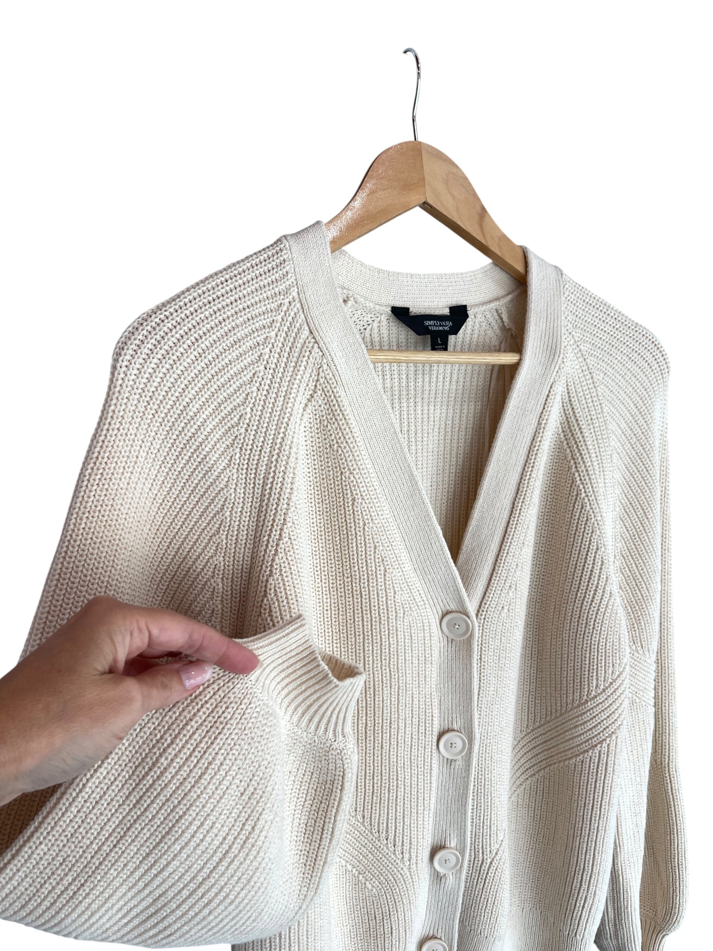 Women’s (L) Vera Wang Sweater Cardi (sku 0101)