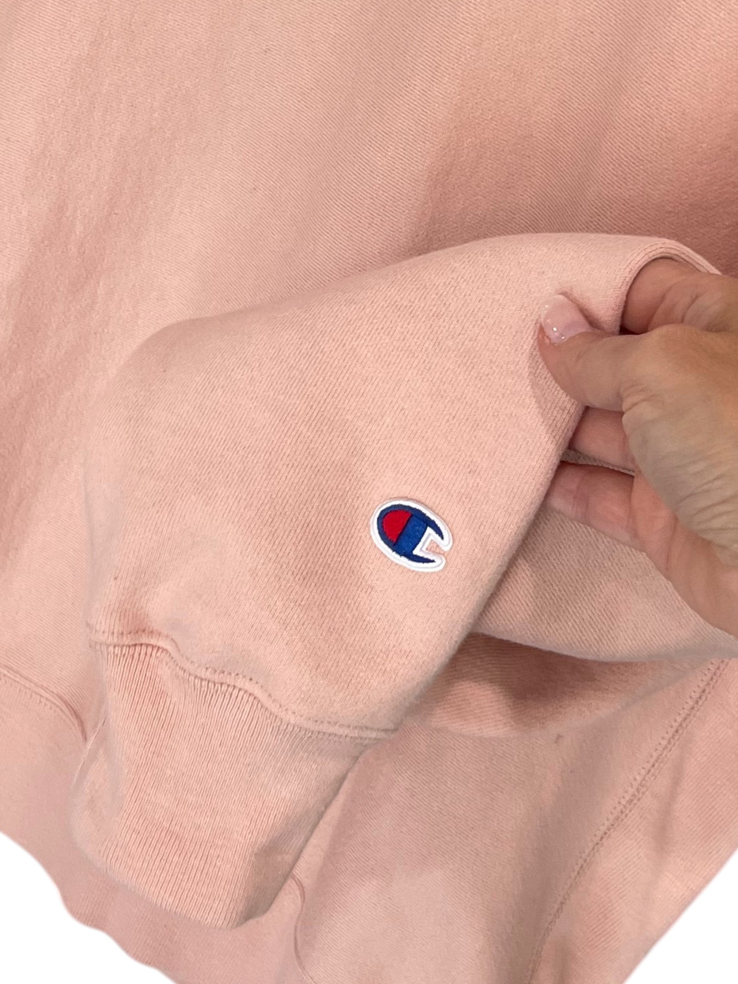 Women’s (XL) Champion Sweatshirt (sku 0106)