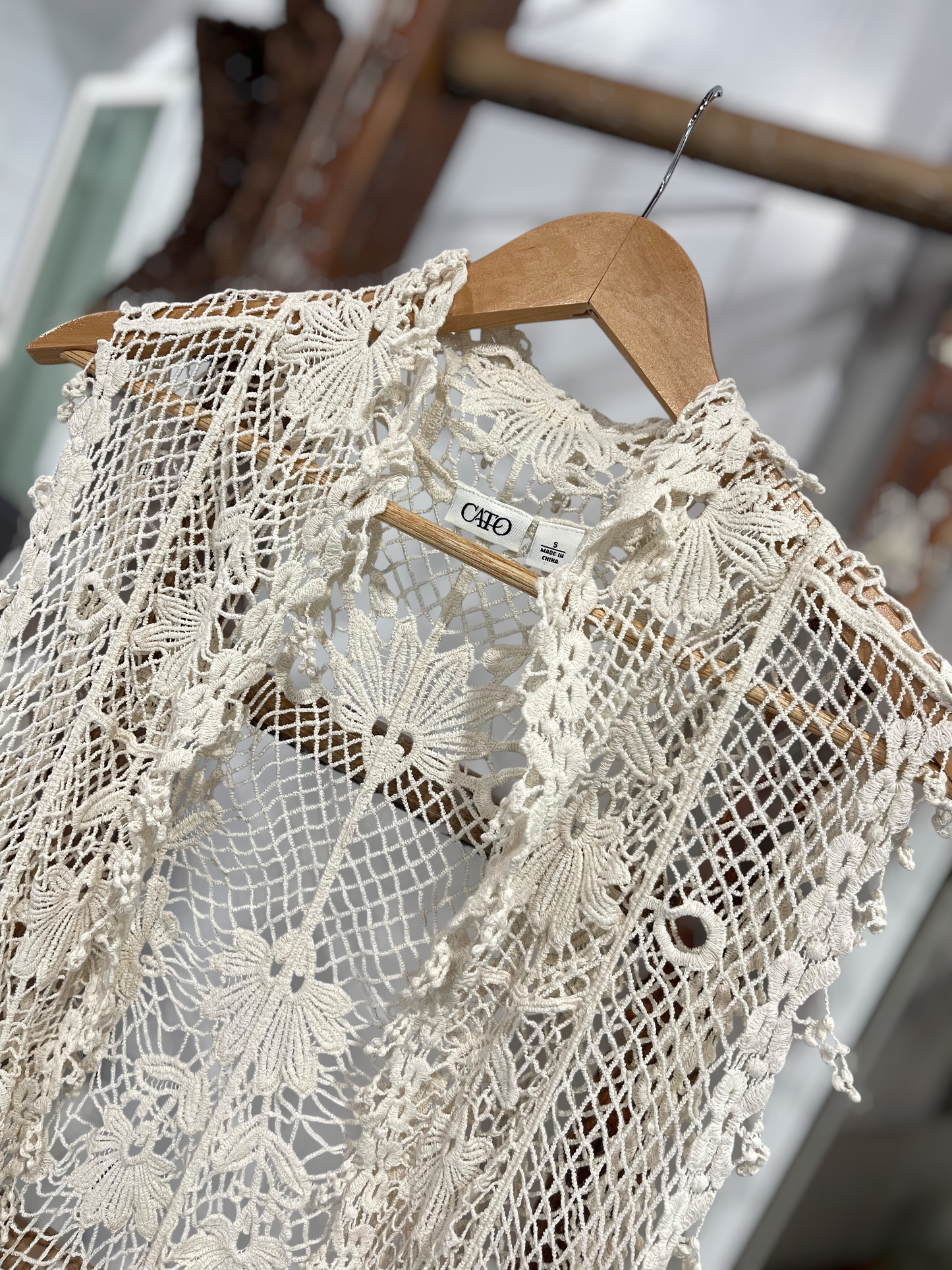 Women’s (S) CATO Crochet Vest (sku 0119)
