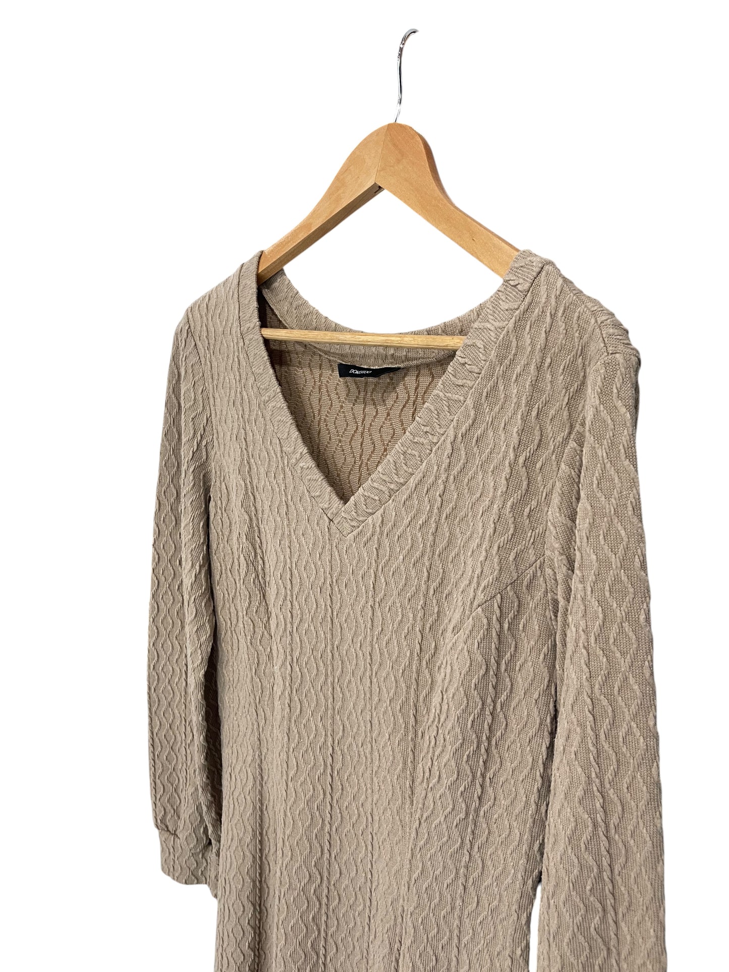 Women’s (L) Dokotoo Long Sleeve Dress (sku 0132)