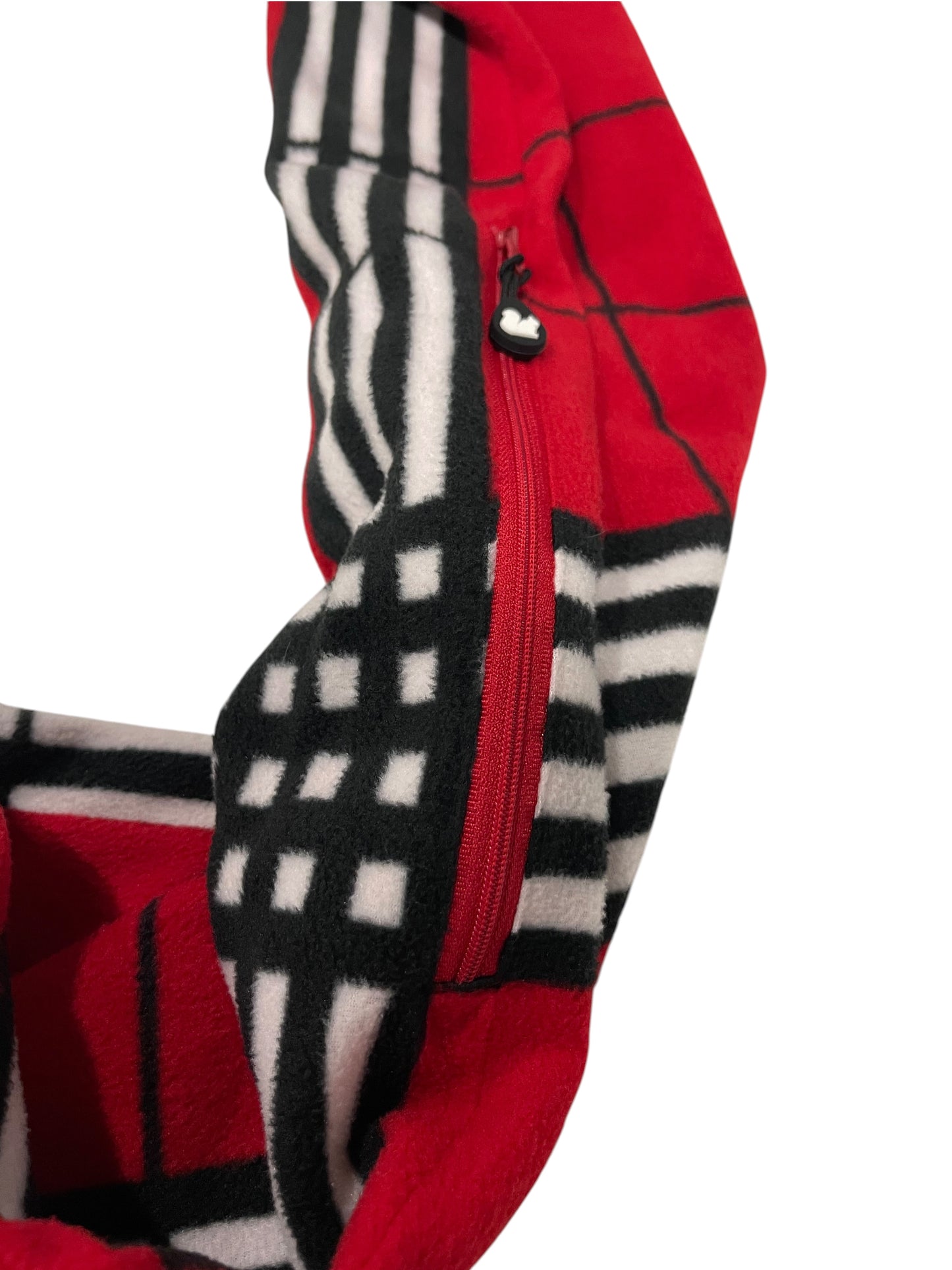 Women’s (OS) Scarf with a Zipper Pocket (sku 0221)